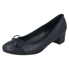 Ladies Spot On Mid Heel Court Shoes F9814