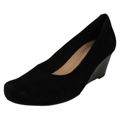 Ladies Clarks Wedge Heeled Court Shoes Flores Tulip