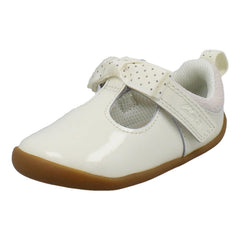 Girls Clarks Polka Dot T-Bar Pre Walking Shoes Roamer Trim