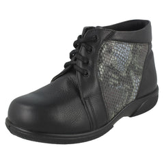 Ladies Easy B Casual Boots With Snake Skin Detail Donna