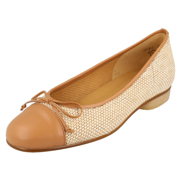 Ladies Gabor Casual Shoe 85.102