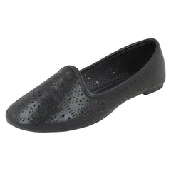 Ladies Spot On Punched Vamp Ballerinas