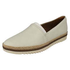 Ladies Clarks Ultimate Comfort Loafer Shoes Serena Paige