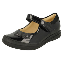 Girls Clarks Butterfly Detailed School Shoes Scooter Daisy