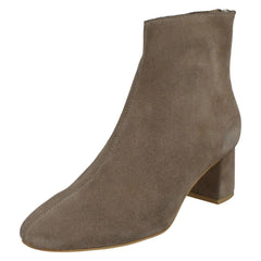 Ladies Leather Collection Suede Leather Ankle Boots F50966