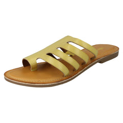 Ladies Leather Collection Flat Strappy Sandals F00125