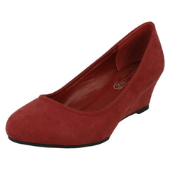 Ladies Spot On Wedge Pumps