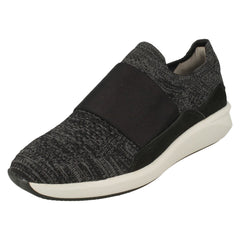 Ladies Clarks Elasticated Strap Detailed Trainers Un Rio Knit