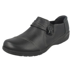 Ladies Clarks Smart Flats Cheyn Madi