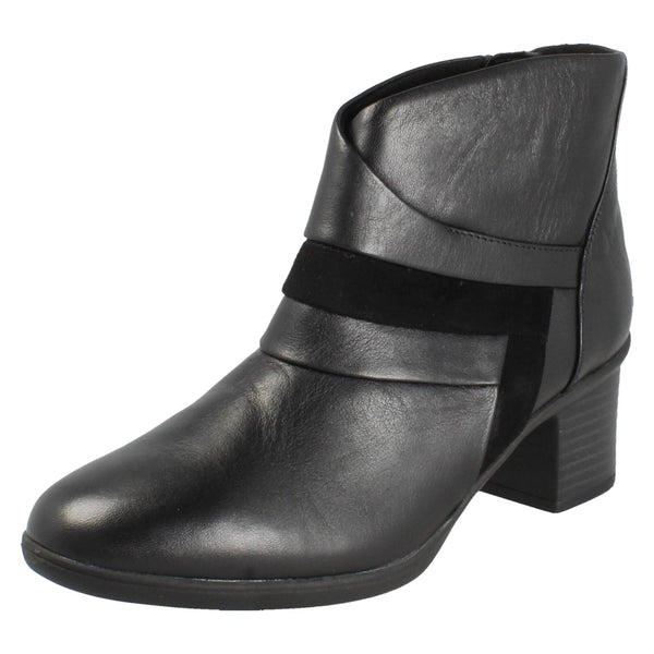 Ladies Clarks Block Heel Leather Ankle Boots Shaya Sky