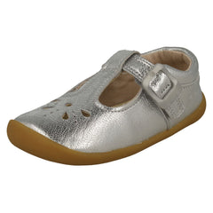 Girls Clarks Casual T-Bar Shoes Roamer Star