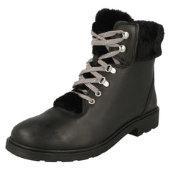Girls Clarks Faux Fur Detailed Ankle Boots Astrol Hiker K