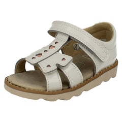 Girls Clarks Heart Detail Sandal Crown Beat T