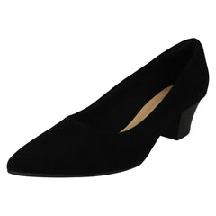 Ladies Clarks Elegant Low Heel Shoe Teresa Step