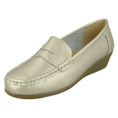 Ladies Down To Earth Leather Loafers F90064