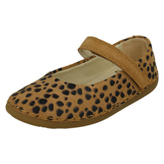 Girls Clarks Mary Jane Styled Shoes Skylark Tap