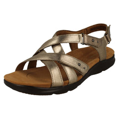 Ladies Clarks Strappy Cross Detailed Sandals Kitly Go
