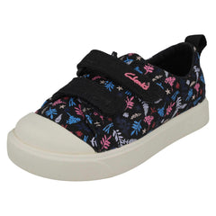 Childrens Clarks Pattern Detailed Light Weight Canvas Shoes City Bright