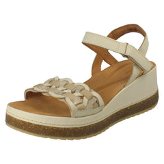 Womens Clarks Wedge Sandals Kassanda Bar