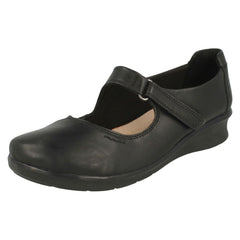 Ladies Clarks Mary Jane Style Shoes Hope Henley