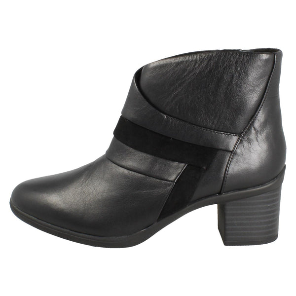 Ladies Clarks Block Heel Leather Ankle Boots Shaya Sky