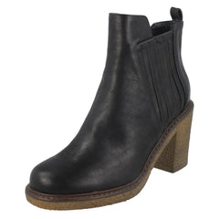 Ladies Down To Earth Ankle Boots F50958