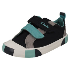 Childrens Clarks Pattern Detailed Canvas Shoes Foxing Lo